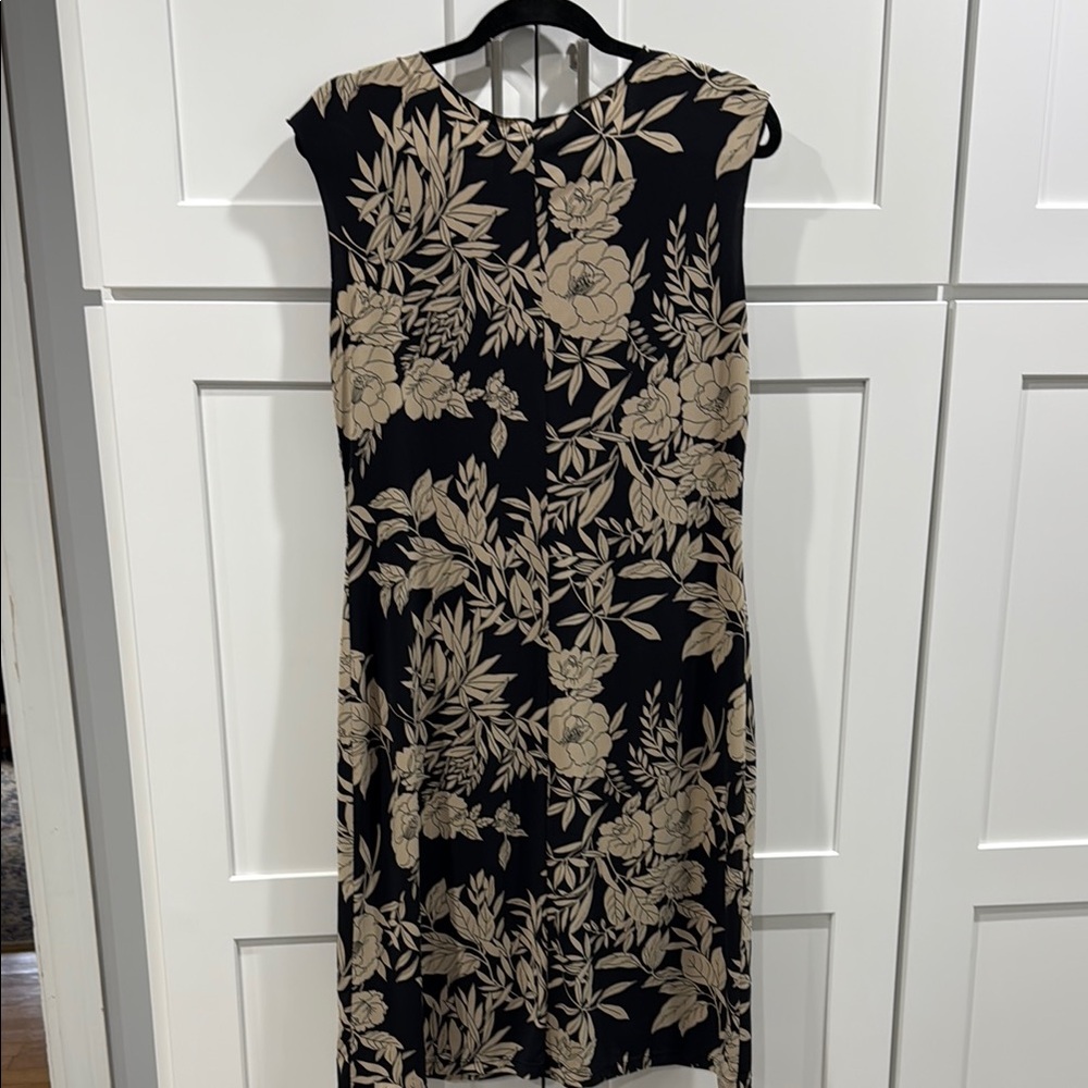Y2K summer dress. Elegant Black and Tan Floral Dress - Picture 4 of 6